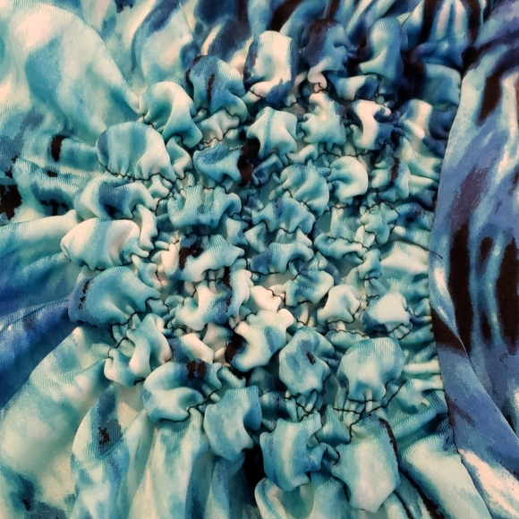 Top - Picture 6 of 6